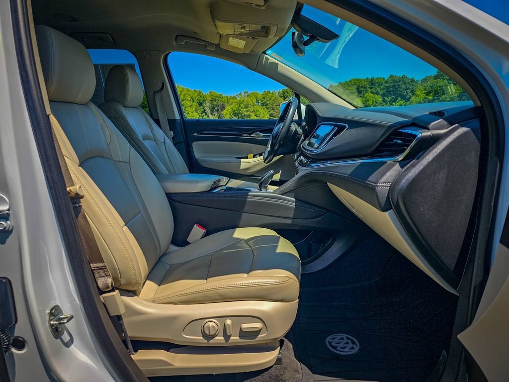 2019 Buick Enclave Essence
