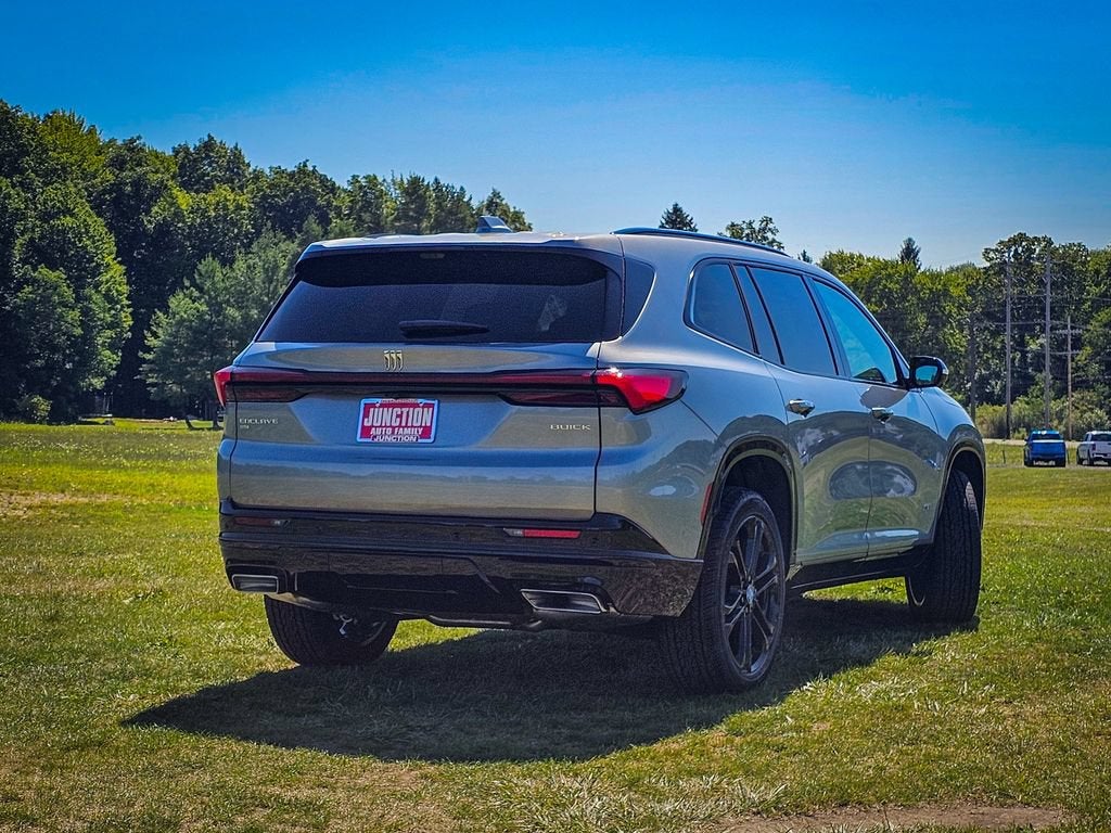 2026 Buick Enclave Sport Touring