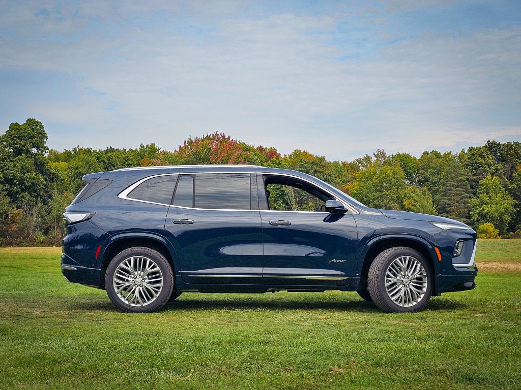 2027 Buick Enclave Avenir