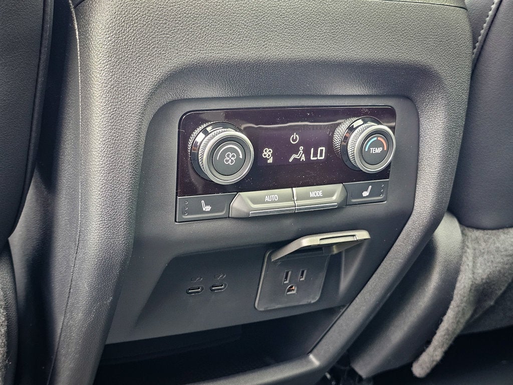 2027 Buick Enclave Avenir