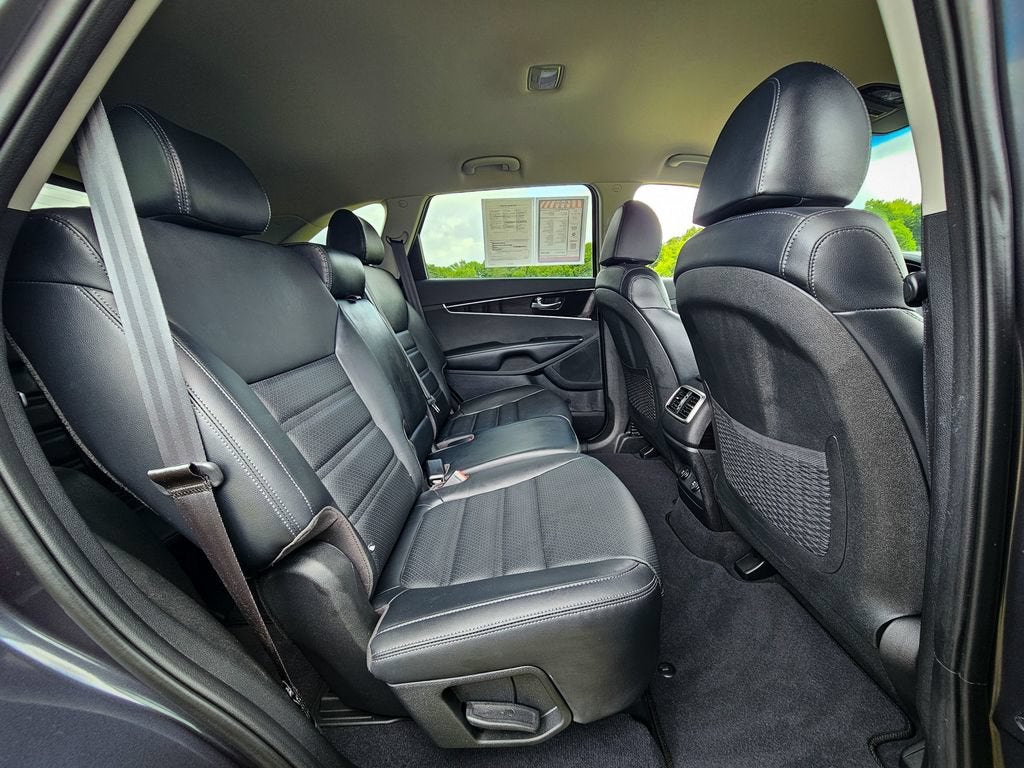 2019 Kia Sorento EX V6