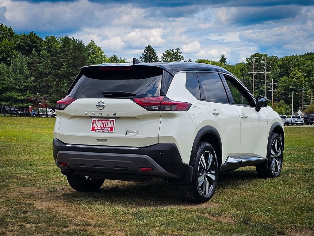 2021 Nissan Rogue SL