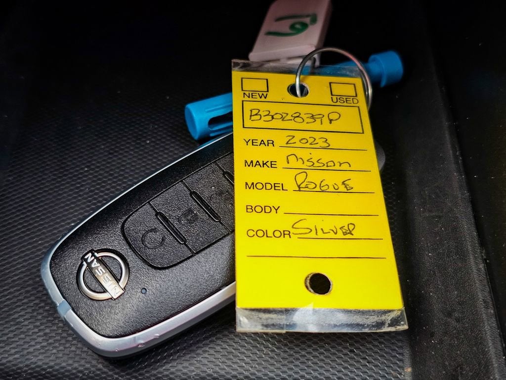 2023 Nissan Rogue Platinum