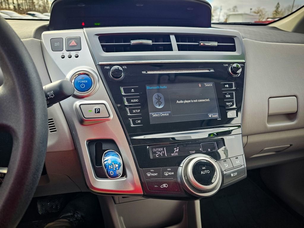 2016 Toyota Prius v Two