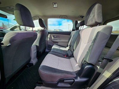 2016 Toyota Prius v Two