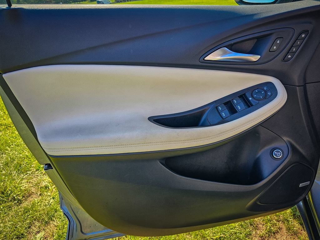 2024 Buick Encore GX Avenir