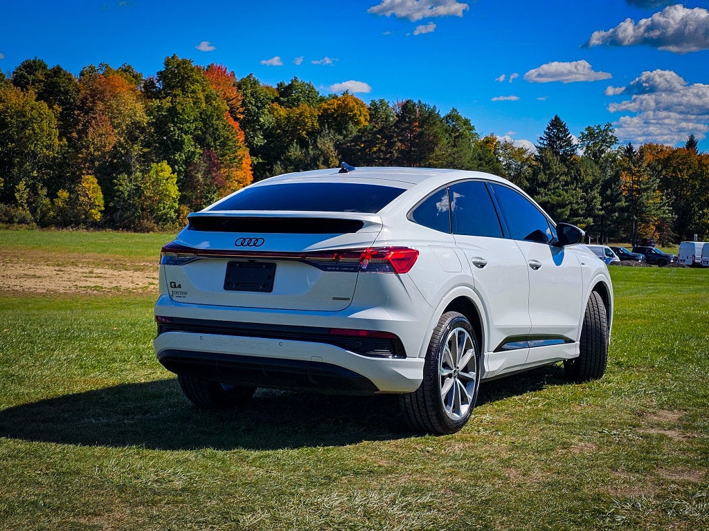 2022 Audi Q4 e-tron Sportback Prestige