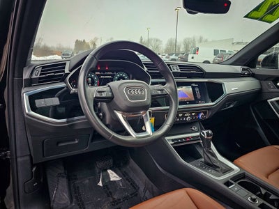 2022 Audi Q3 S line Premium