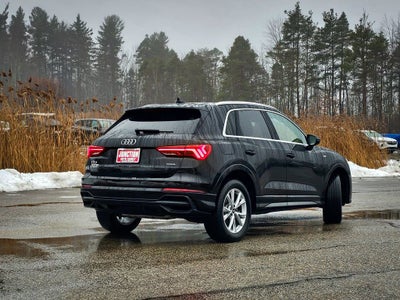 2022 Audi Q3 S line Premium