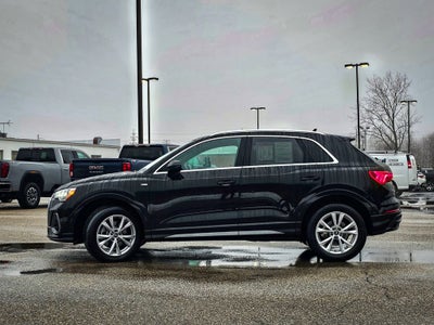 2022 Audi Q3 S line Premium