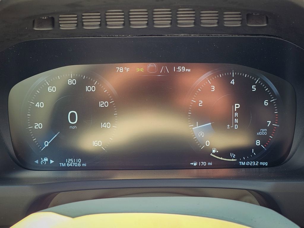 2020 Volvo XC90 Momentum