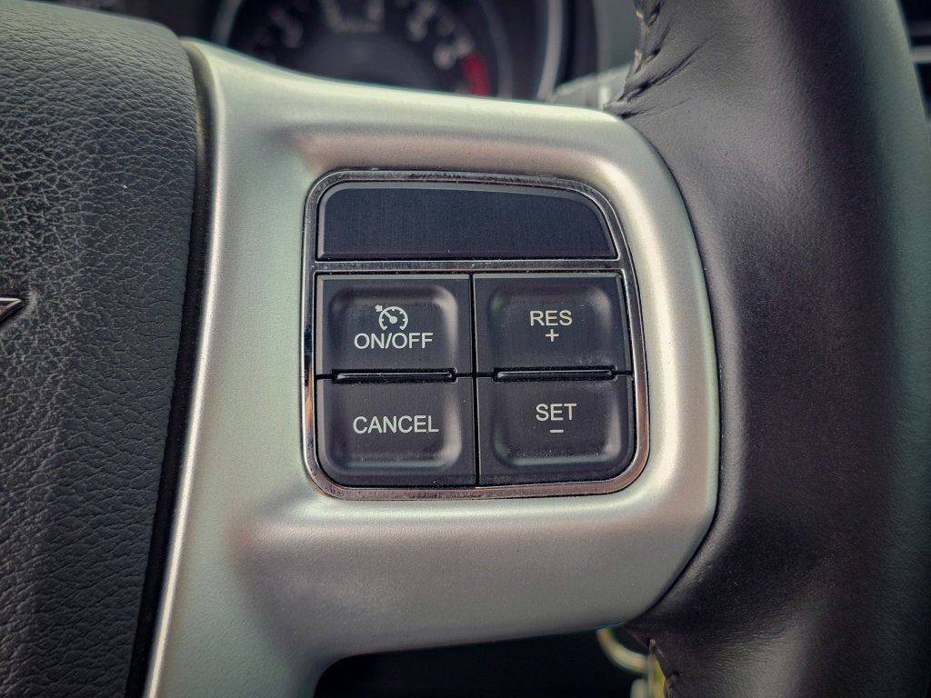 2011 Chrysler 200 S