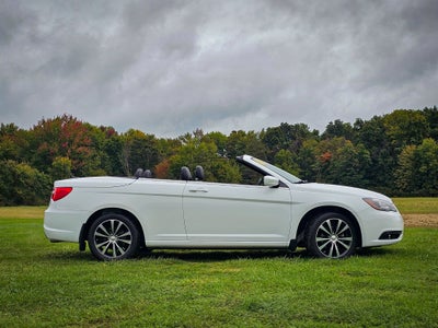 2011 Chrysler 200 S