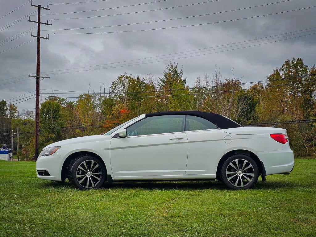 2011 Chrysler 200 S