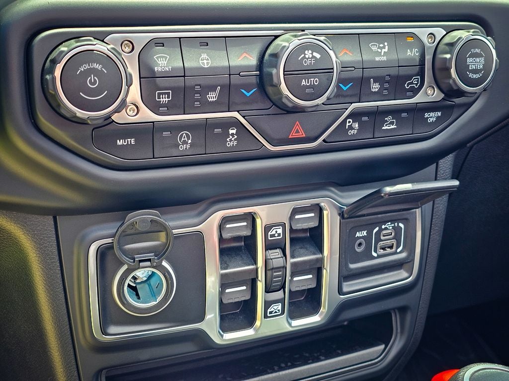 2022 Jeep Wrangler Unlimited Willys 4x4