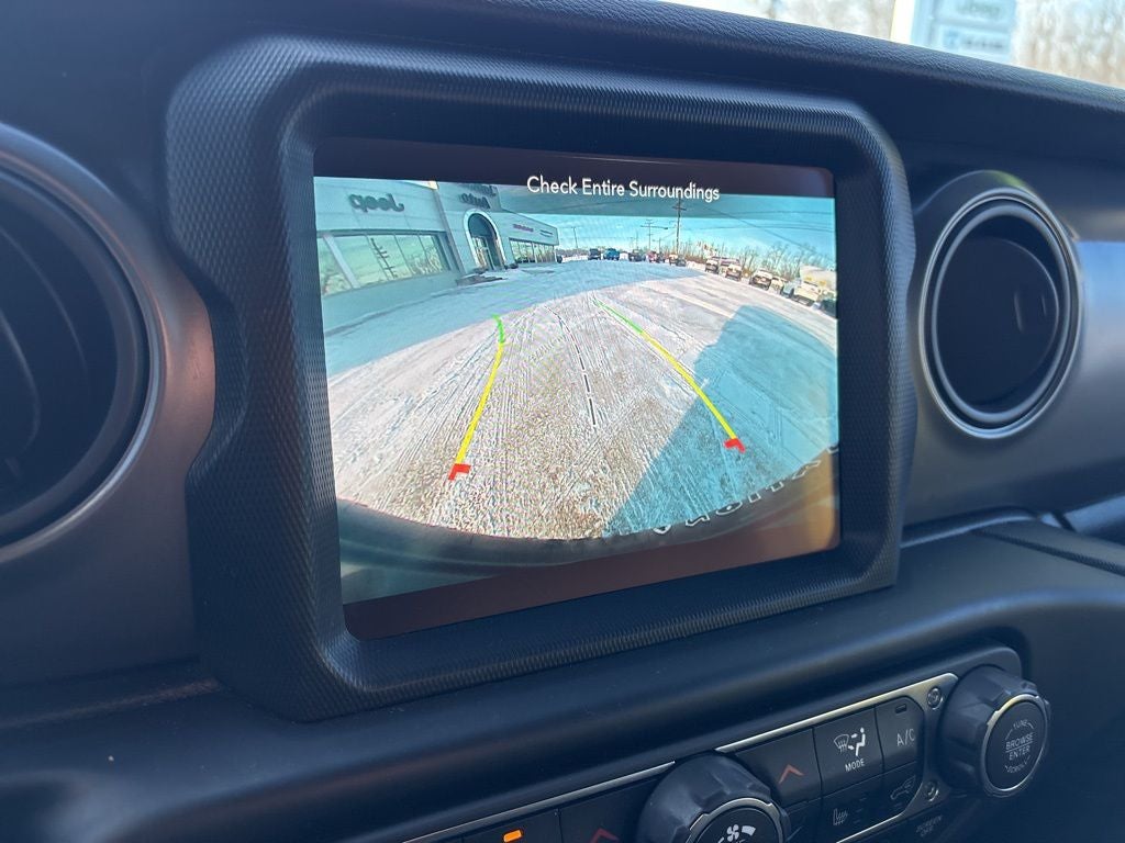 2022 Jeep Wrangler Unlimited Willys 4x4