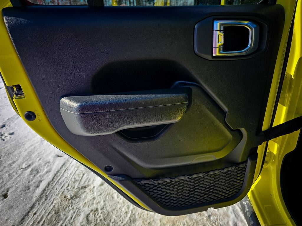 2022 Jeep Wrangler Unlimited Willys 4x4