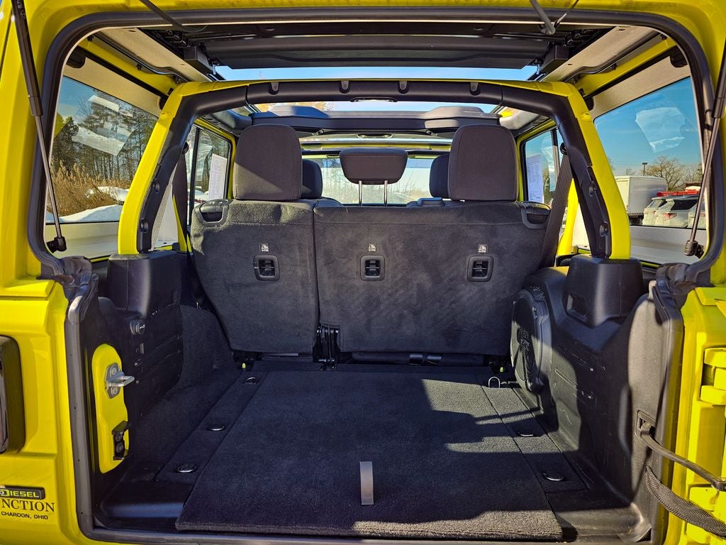 2022 Jeep Wrangler Unlimited Willys 4x4