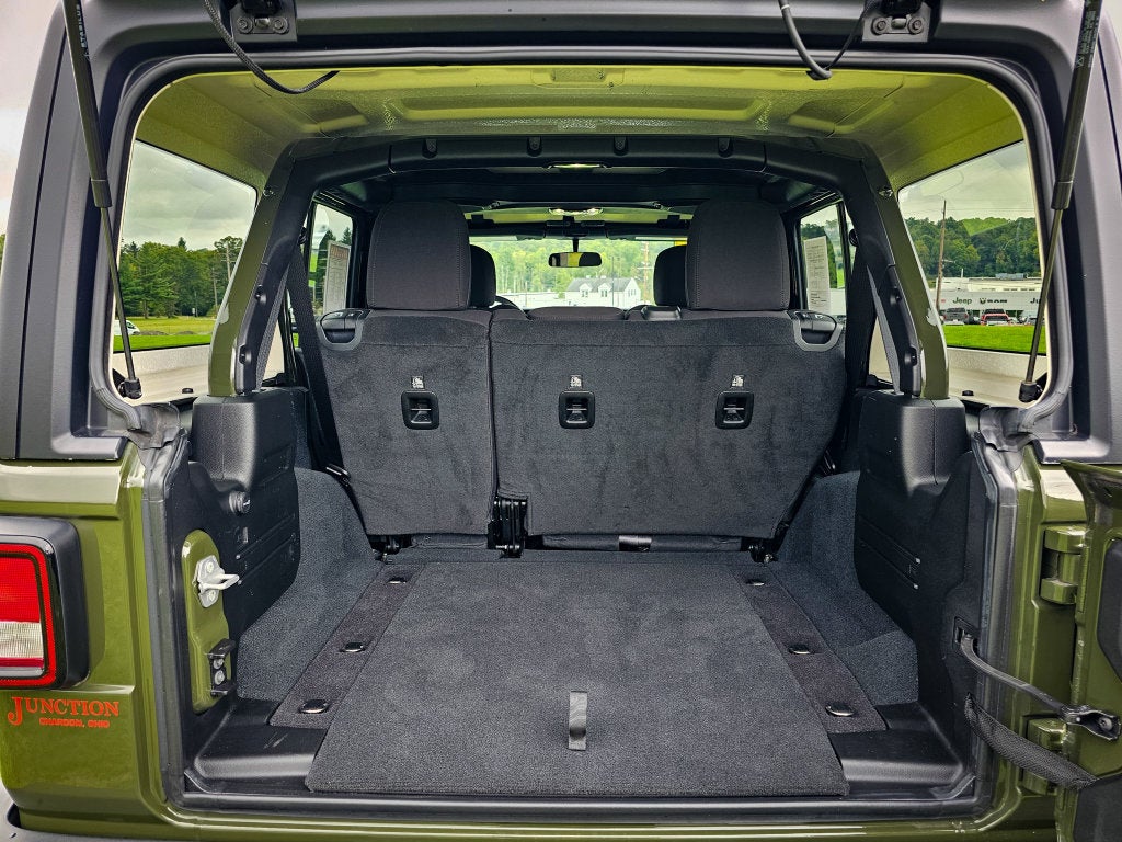 2022 Jeep Wrangler Unlimited Sport Altitude 4x4