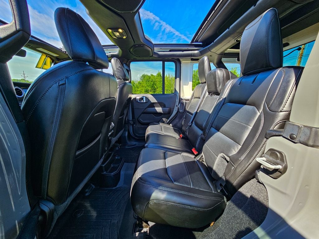 2021 Jeep Wrangler Unlimited Sahara Altitude 4x4