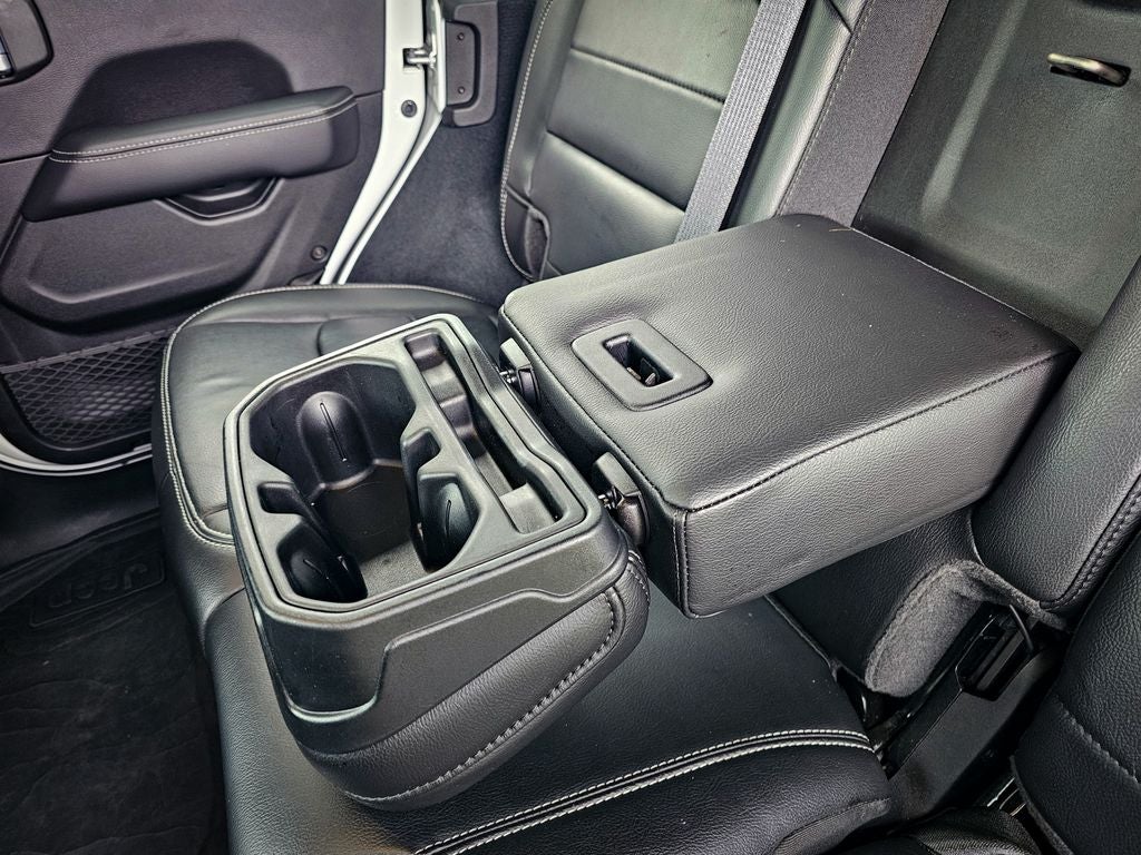2022 Jeep Wrangler Unlimited Sahara 4x4