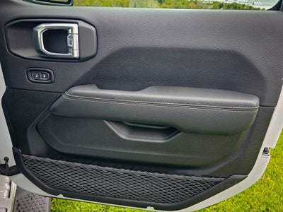 2022 Jeep Wrangler Unlimited Sahara 4x4