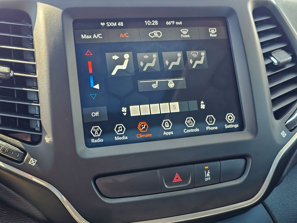 2022 Jeep Cherokee X 4x4