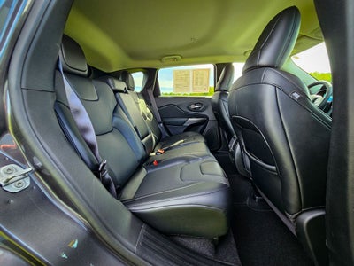 2022 Jeep Cherokee Latitude Lux 4x4