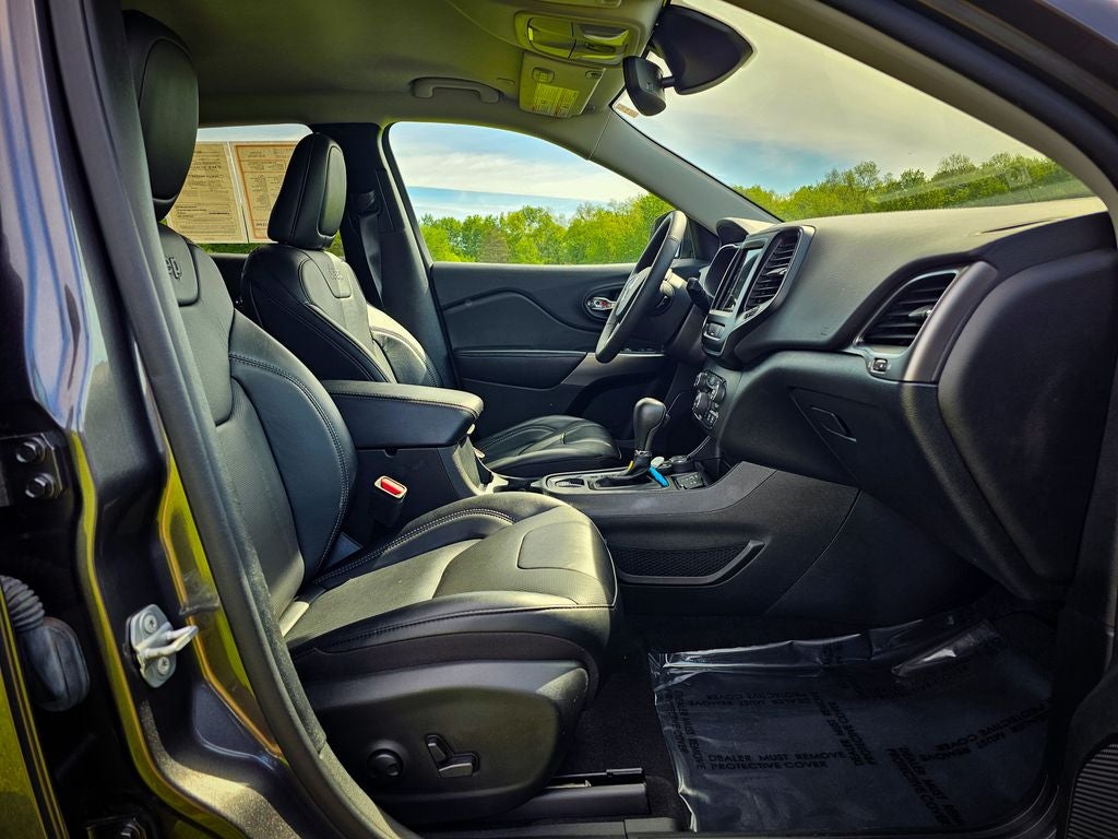 2022 Jeep Cherokee Latitude Lux 4x4