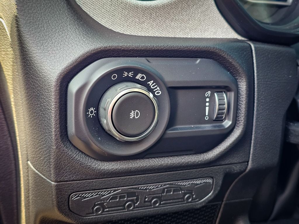 2025 Jeep Wrangler 4-Door Summit 4x4