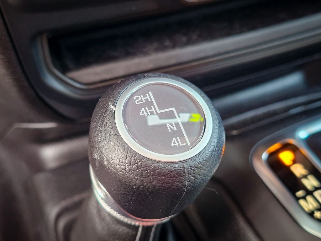 2025 Jeep Wrangler 4-Door Summit 4x4