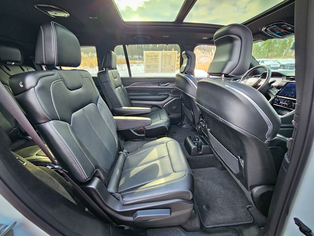 2024 Jeep Grand Cherokee L Overland 4x4