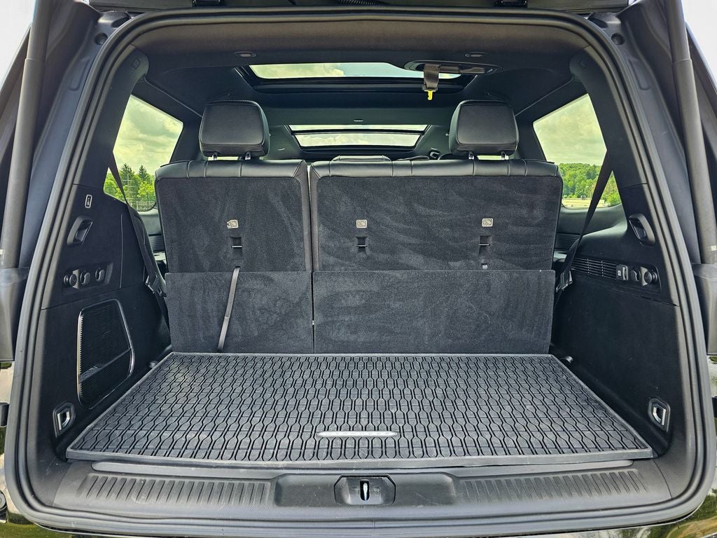 2024 Jeep Wagoneer Series II Carbide 4x4