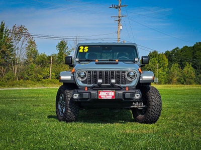 2025 Jeep Gladiator Mojave X