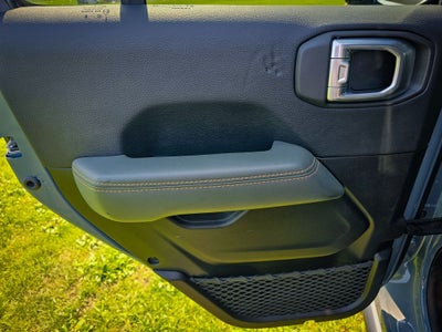 2025 Jeep Gladiator Mojave X