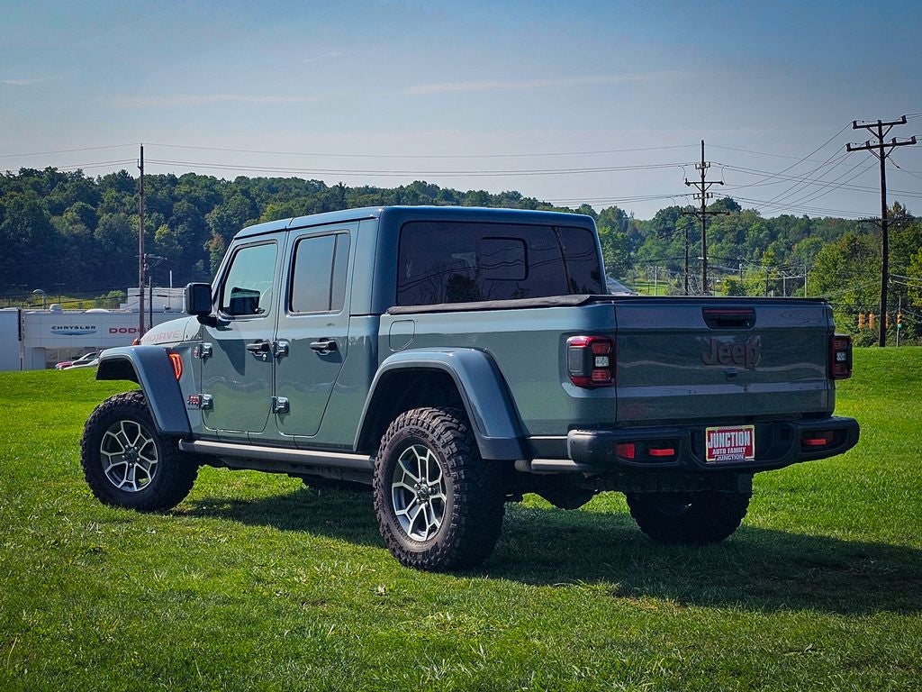 2025 Jeep Gladiator Mojave X