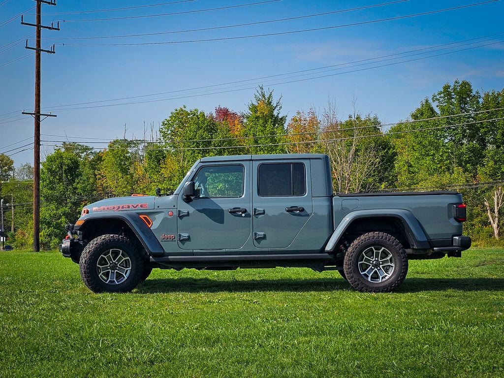 2025 Jeep Gladiator Mojave X