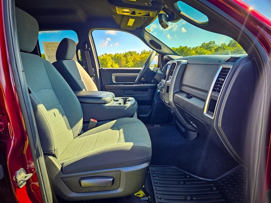 2021 RAM 1500 Classic Warlock Quad Cab 4x4 6'4' Box