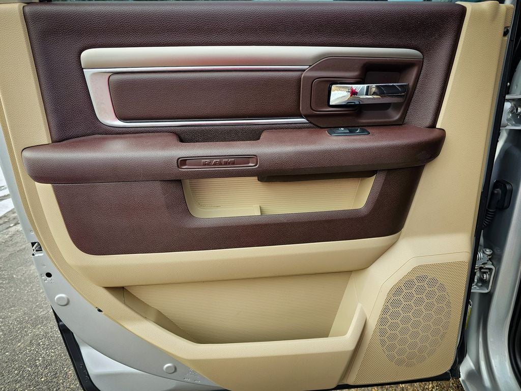 2017 RAM 1500 Big Horn Crew Cab 4x4 5'7' Box