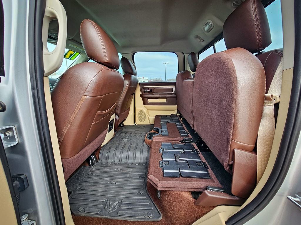 2017 RAM 1500 Big Horn Crew Cab 4x4 5'7' Box