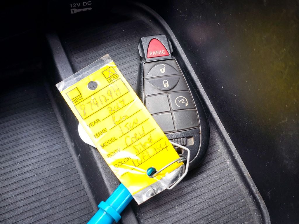 2017 RAM 1500 Big Horn Crew Cab 4x4 5'7' Box