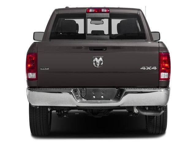 2017 RAM 1500 Big Horn Crew Cab 4x4 5'7' Box