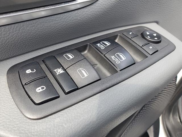 2019 RAM 1500 Big Horn/Lone Star Quad Cab 4x4 6'4' Box