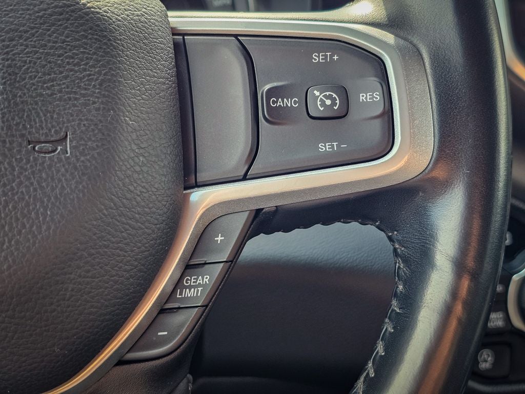2022 RAM 1500 Big Horn Quad Cab 4x4 6'4' Box