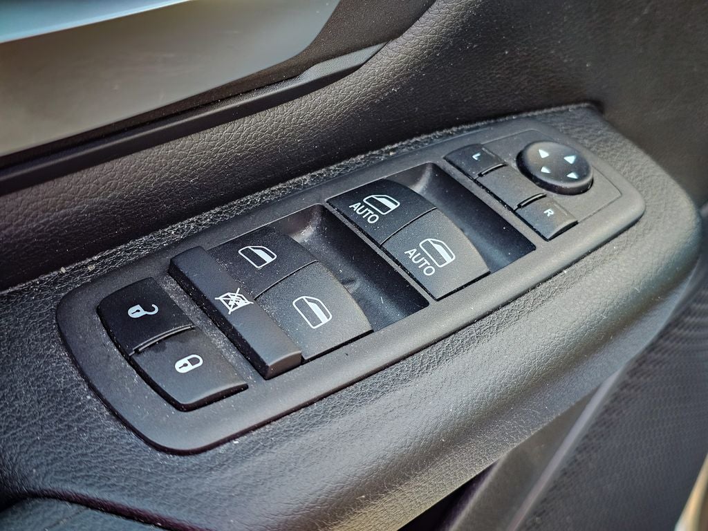 2024 RAM 1500 Tradesman Quad Cab 4x4 6'4' Box