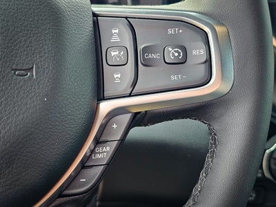 2025 RAM 1500 Big Horn Crew Cab 4x4 5'7' Box