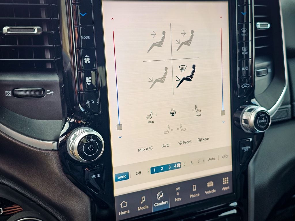 2025 RAM 1500 Big Horn Crew Cab 4x4 5'7' Box