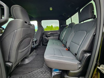 2024 RAM 1500 Big Horn Crew Cab 4x4 5'7' Box