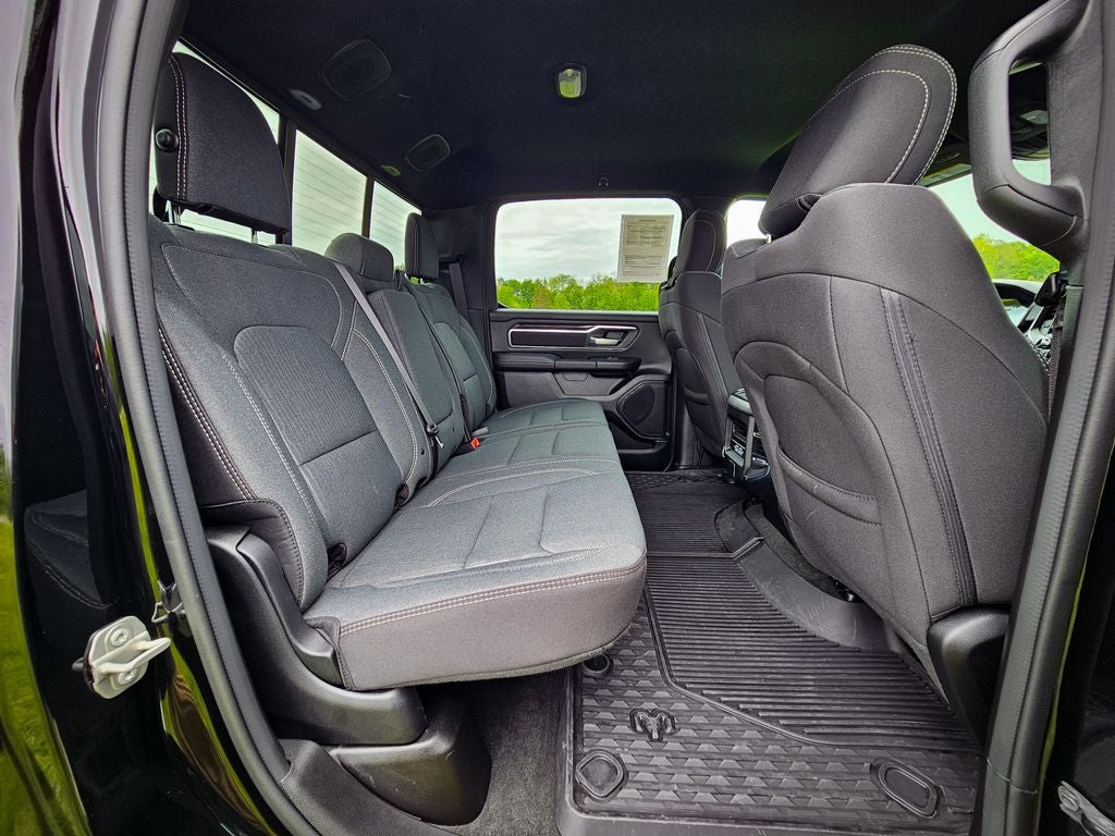 2024 RAM 1500 Big Horn Crew Cab 4x4 5'7' Box