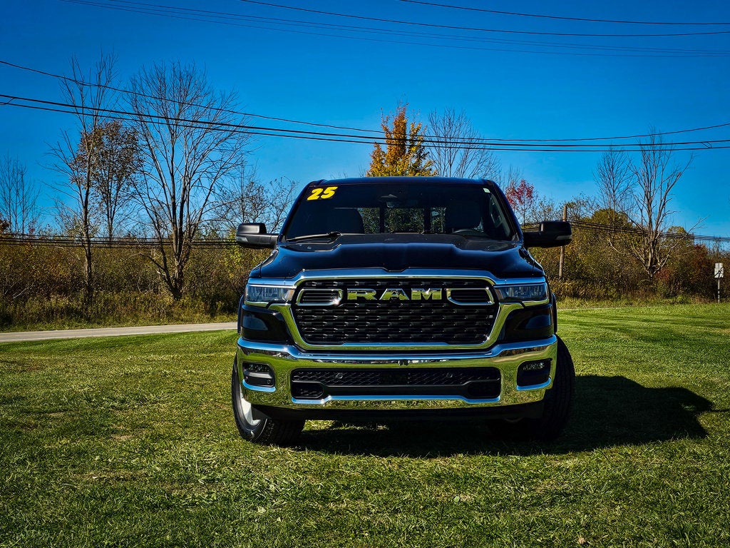 2025 RAM Ram 1500 Big Horn Crew Cab 4x4 5'7' Box